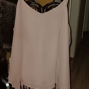 Torrid sz 3 beautiful flowy pink sleeveless top fully lined